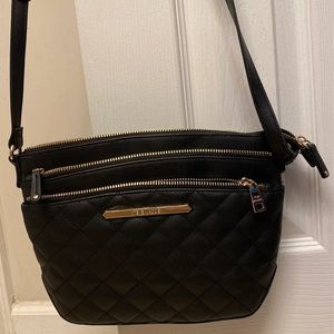 Crossbody handbag